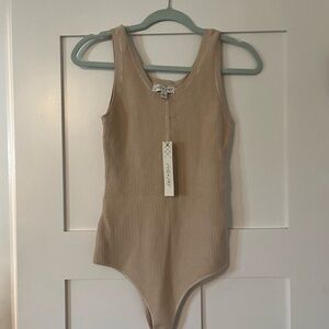 Brennan Round Neck Bodysuit - Light Taupe